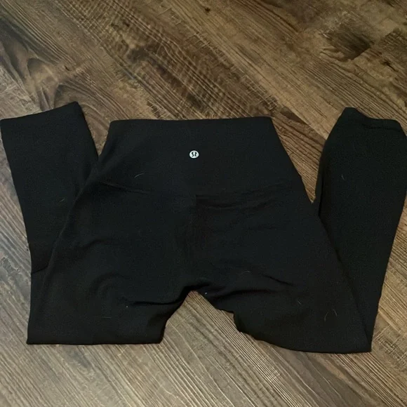 Black Lululemon Capris - Picture 2 of 4